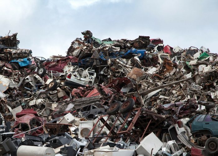scrapyard-70908_1280