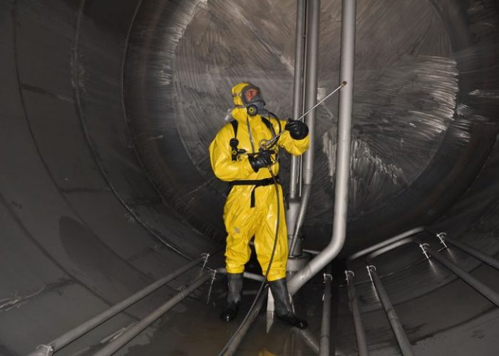 water-tank-cleaning-720x480